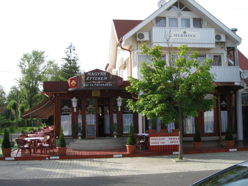 Hermina Panzió Siófok Exterior foto